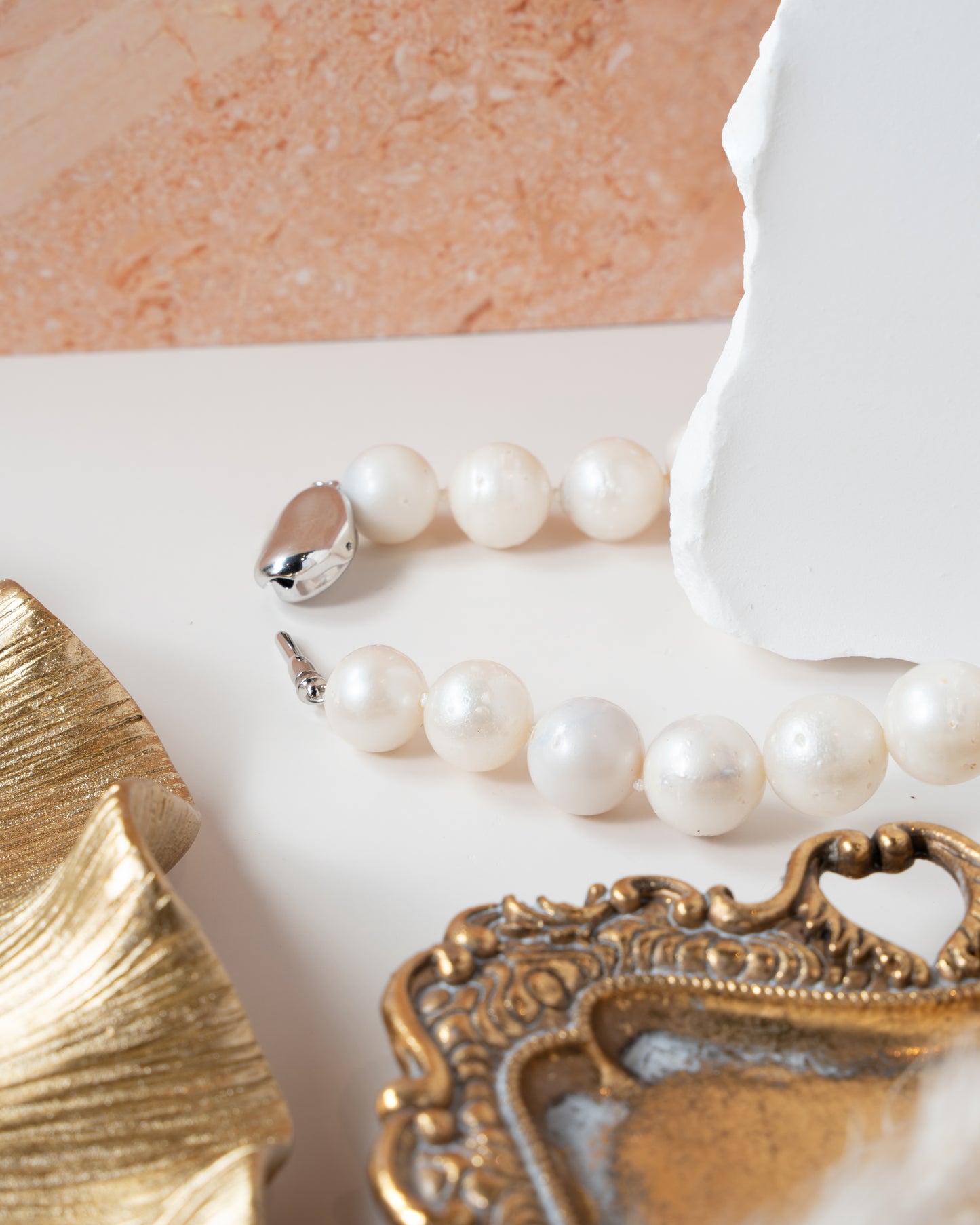 Classic Single Strand Pearl Choker with Silver Clasp