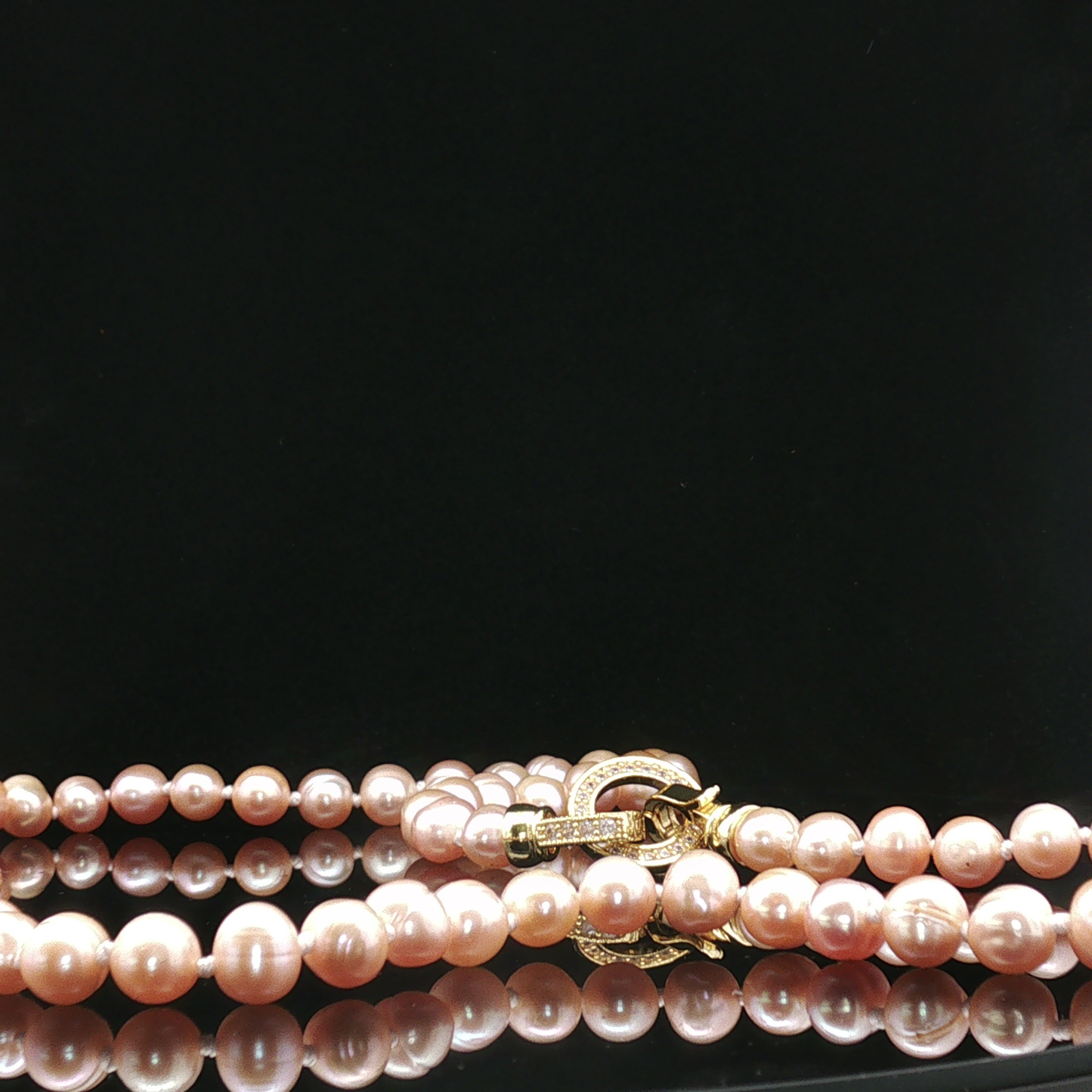 Peach Edison Pearl Necklace with Yellow Gold Micron Lock
