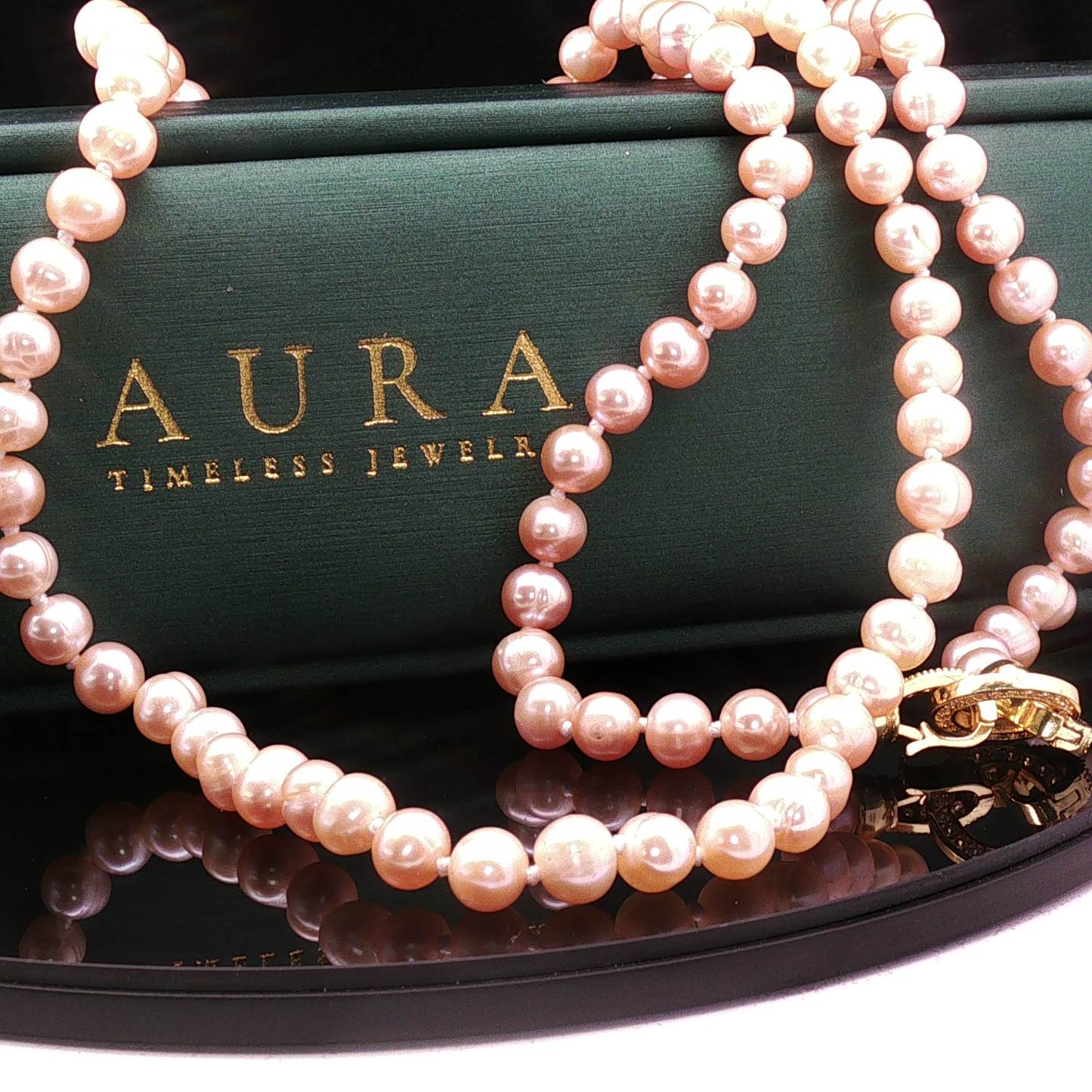 Peach Edison Pearl Necklace with Yellow Gold Micron Lock