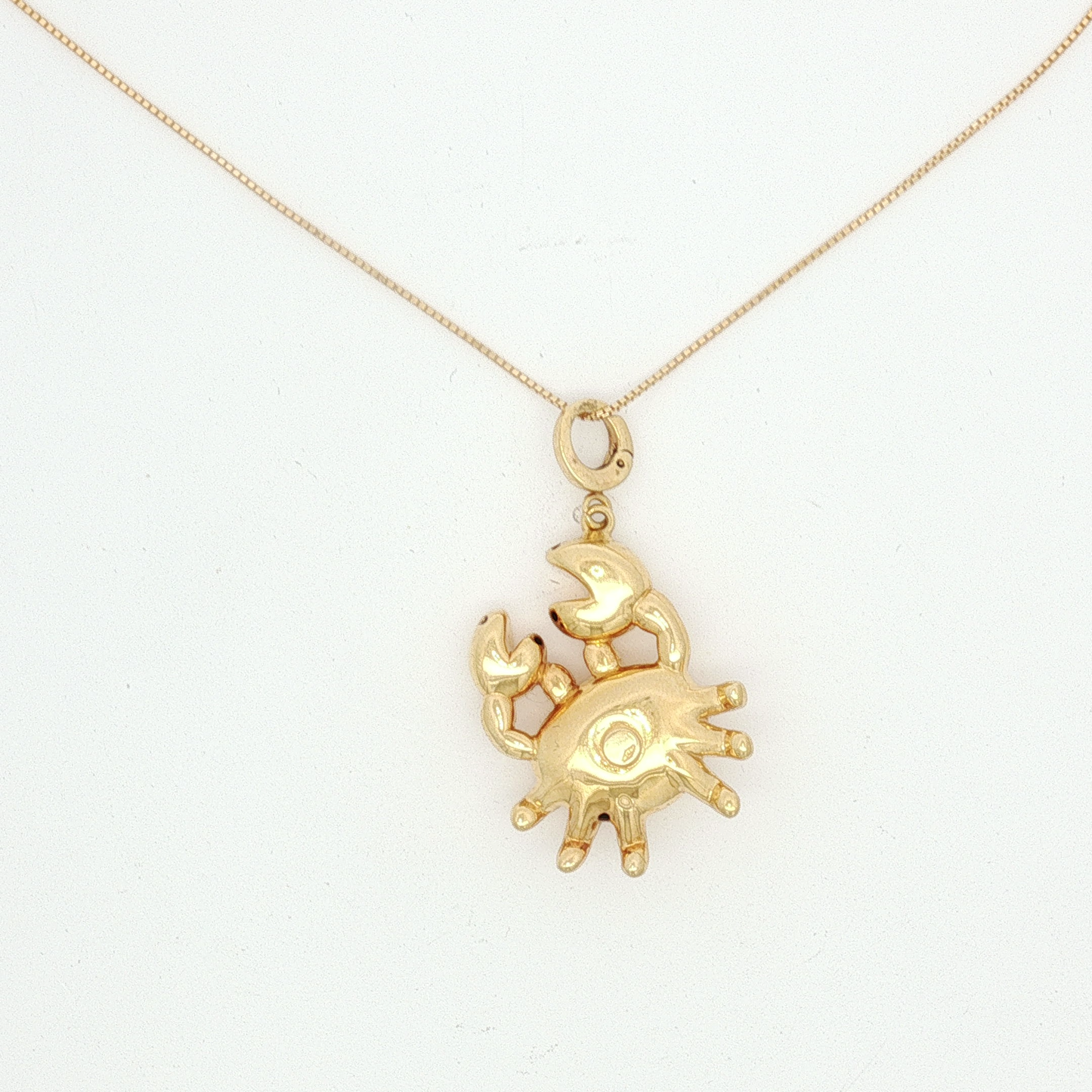 Polished Yellow Gold Crab Pendant Necklace