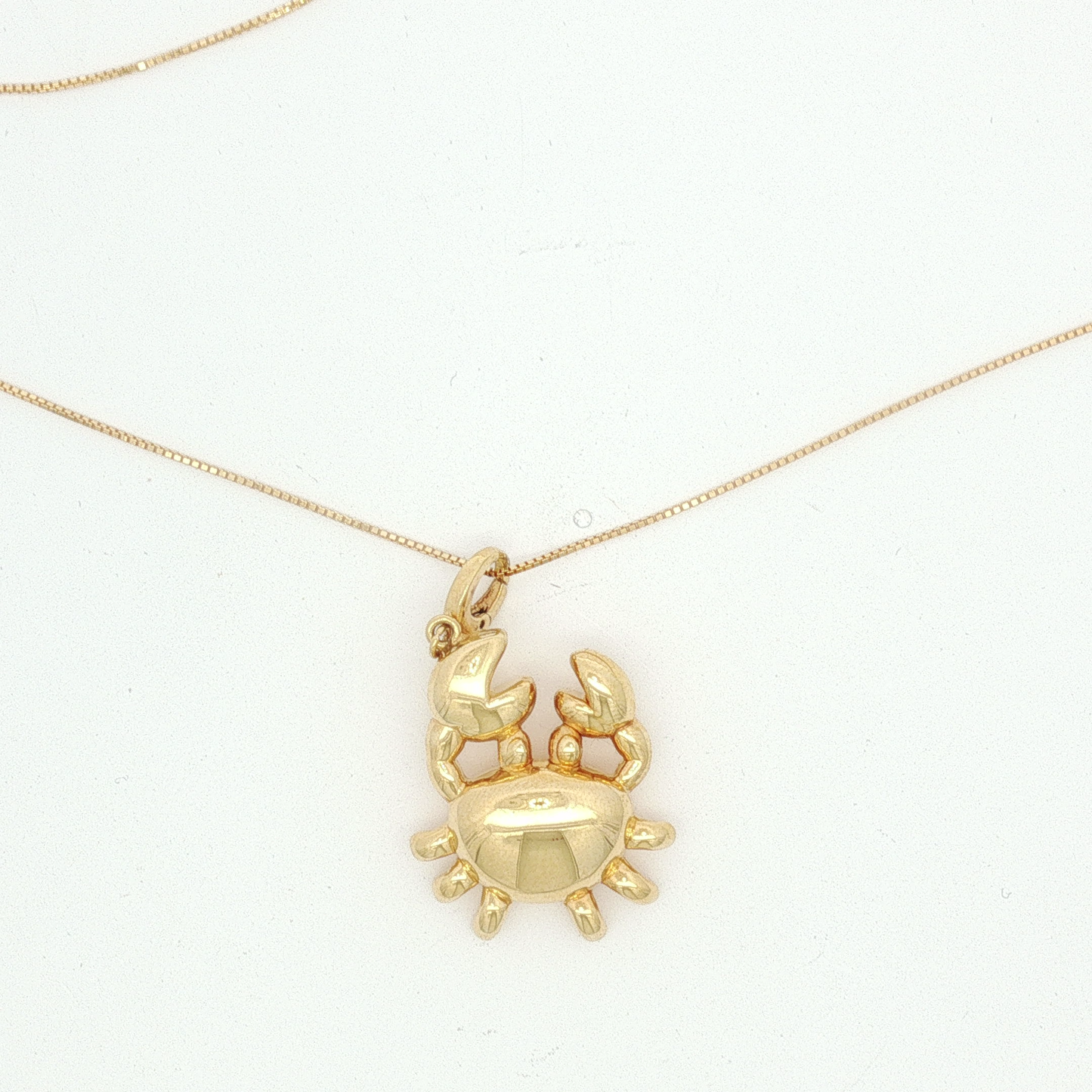 Polished Yellow Gold Crab Pendant Necklace