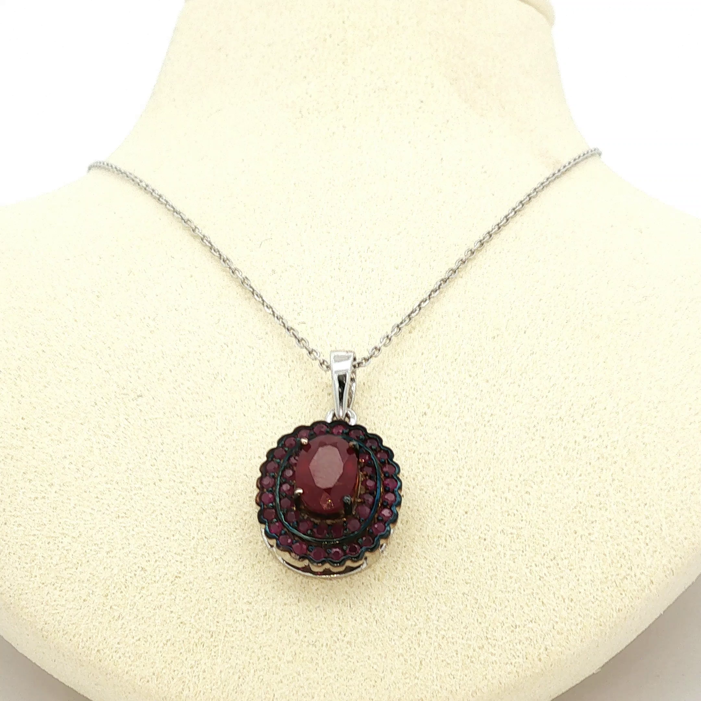 Oval Ruby Double Halo Pendant Necklace in White Gold / NEO-ABUOE