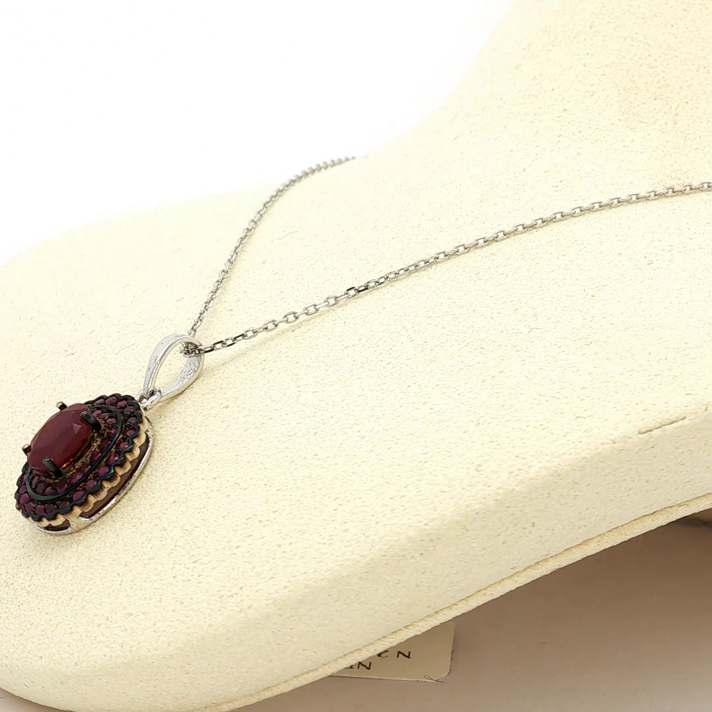 Oval Ruby Double Halo Pendant Necklace in White Gold / NEO-ABUOE