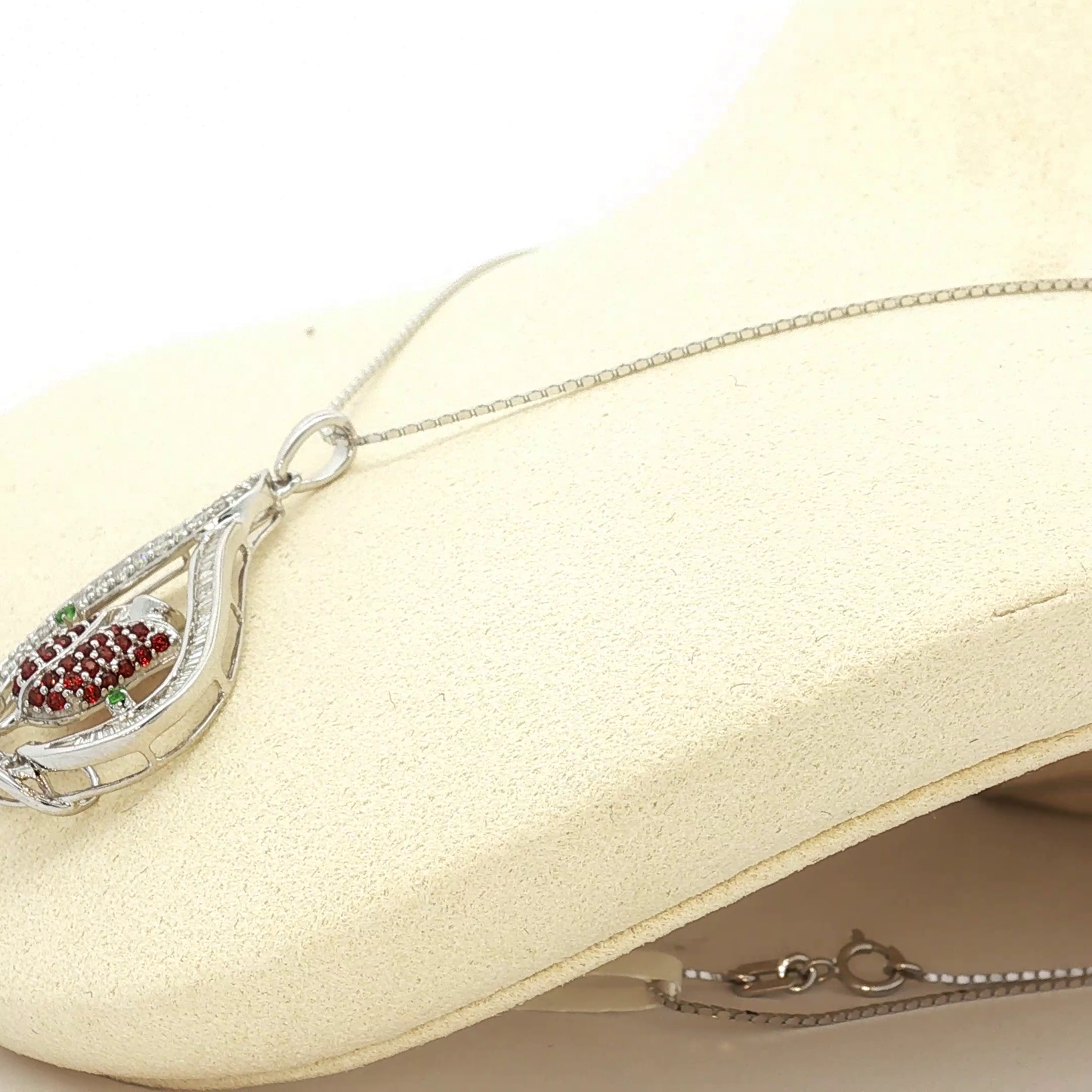 White Gold Ruby Rose Teardrop Charm Necklace / LOL-NRNN