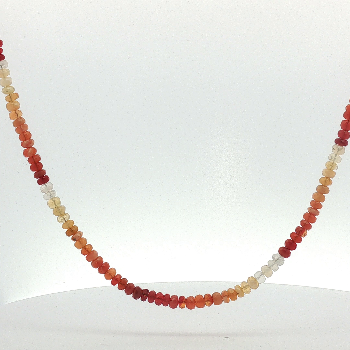 Faceted Gradient Garnet Beaded Necklace / ADN-YDRD