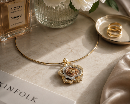 Diamond Pavé Rose Flower Choker Necklace in Yellow Gold