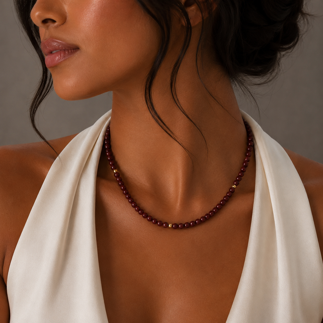 Round Garnet Beaded Necklace with Yellow Gold Accents / ABA-AEEOU