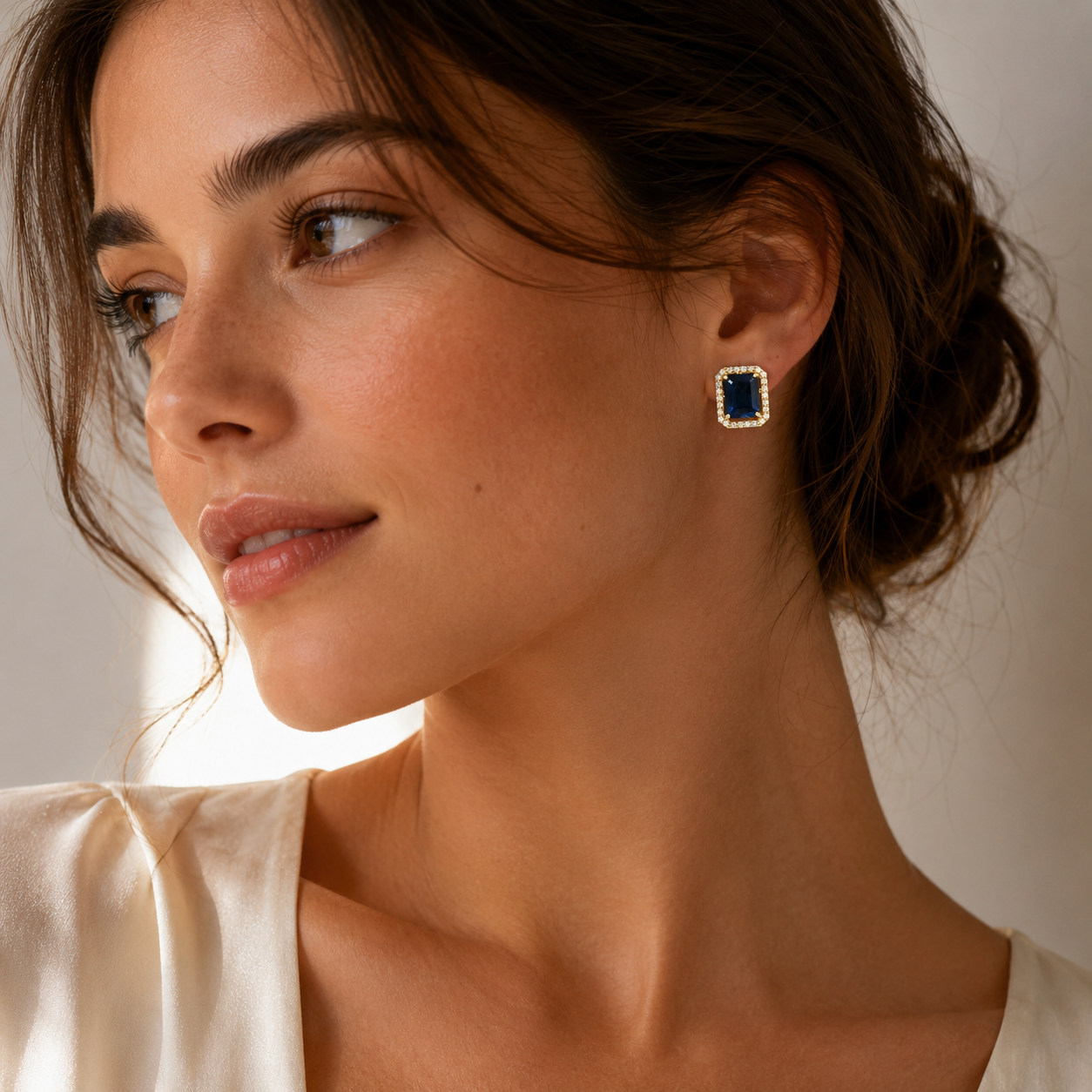 18k Yellow Gold Diamond and Royal Blue Sapphire Stud Earrings