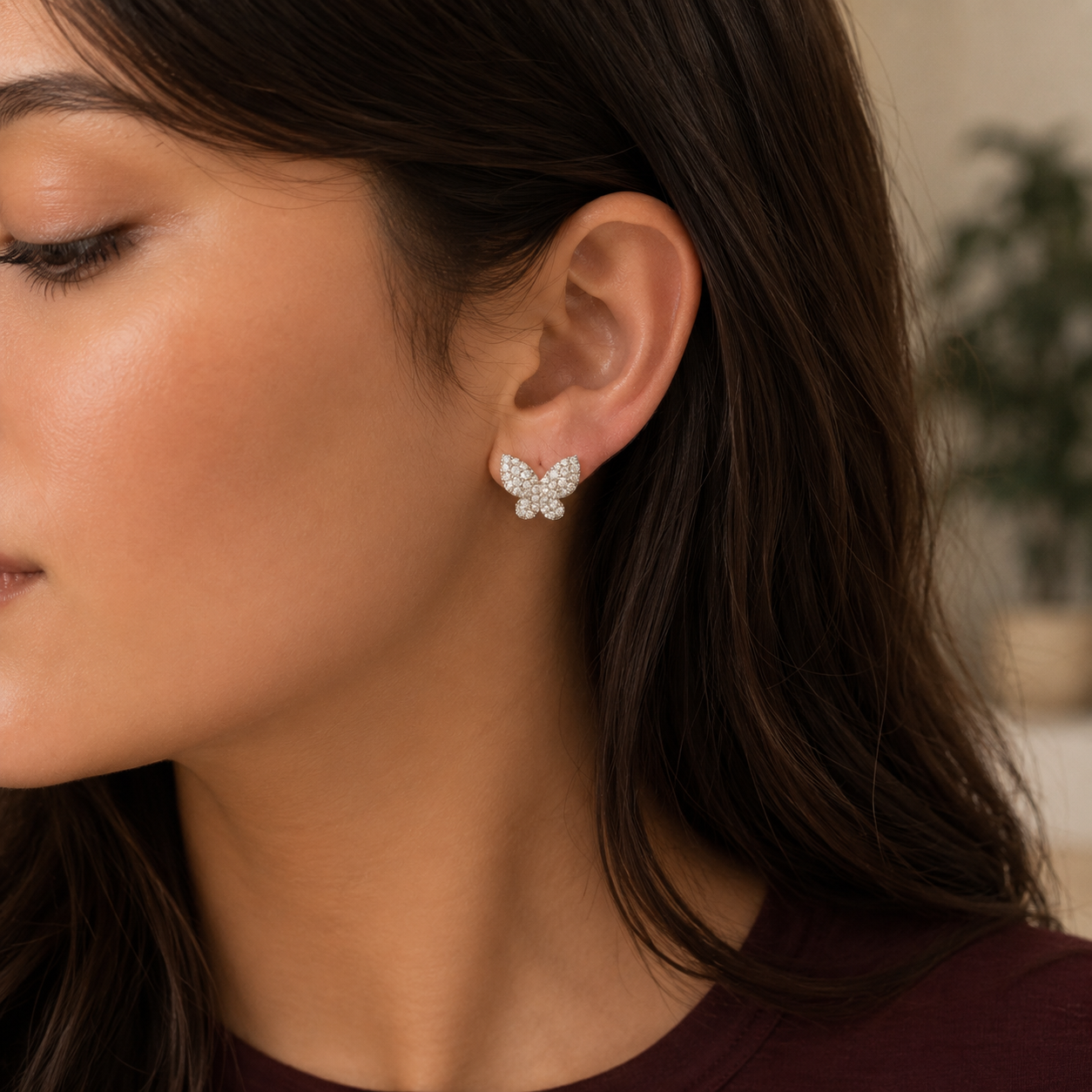 Lady Butterfly Diamond Stud Earrings in White Gold