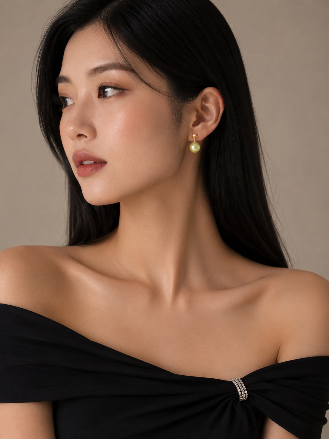 Gold Pearl Stud Earrings