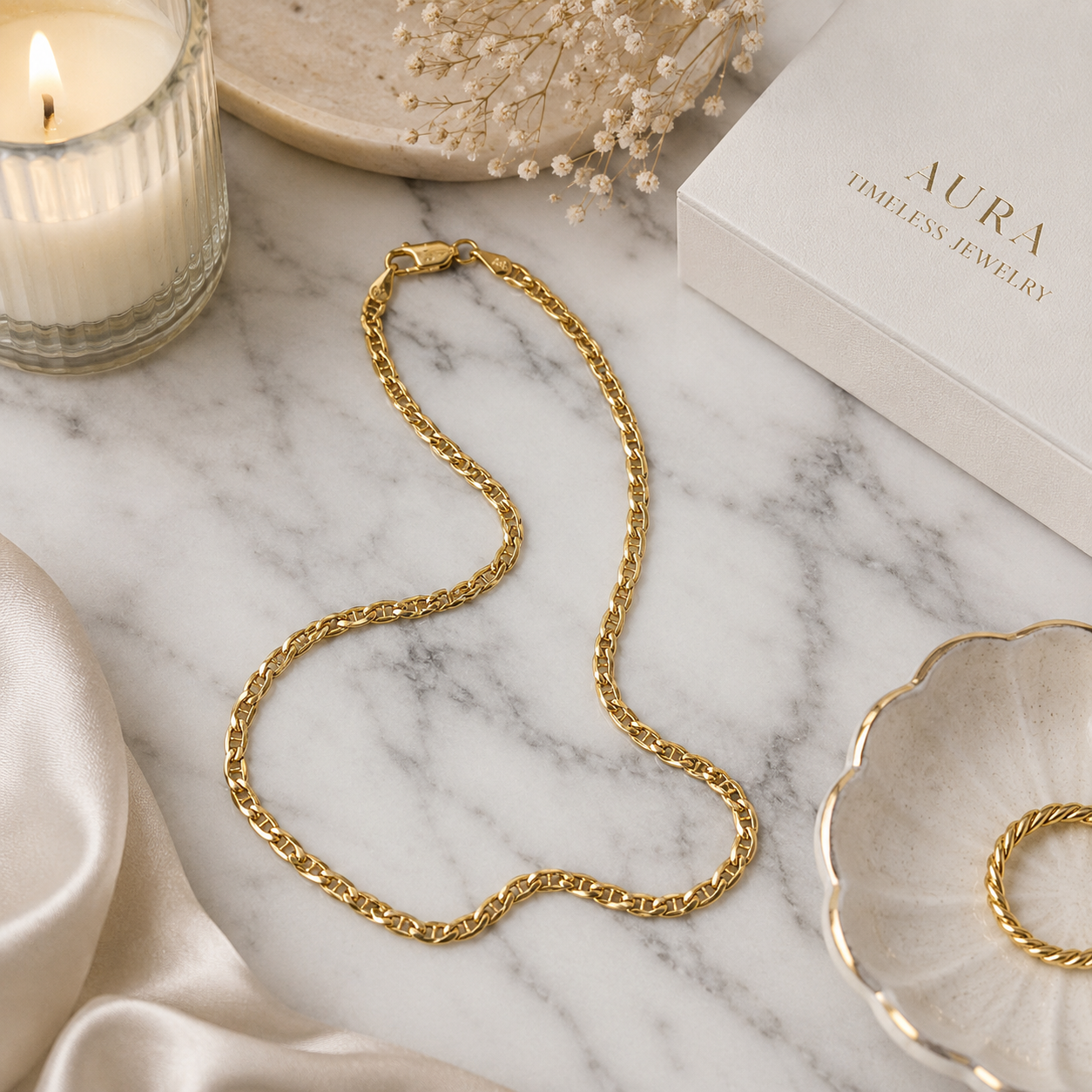 Yellow Gold Flat Mariner Link Chain