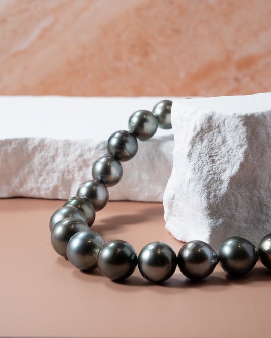 Dark Pearl Tahitian Choker with 925 Silver Clasp